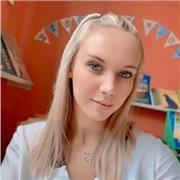 Professeure des écoles en primaire, non titulaire. Dans l’Eure et je peux donner des cours dans toutes les matières à distance